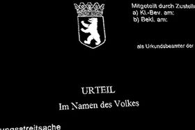 Schriftliches Urteil (Symbolbild) Schriftliches Urteil (Symbolbild)