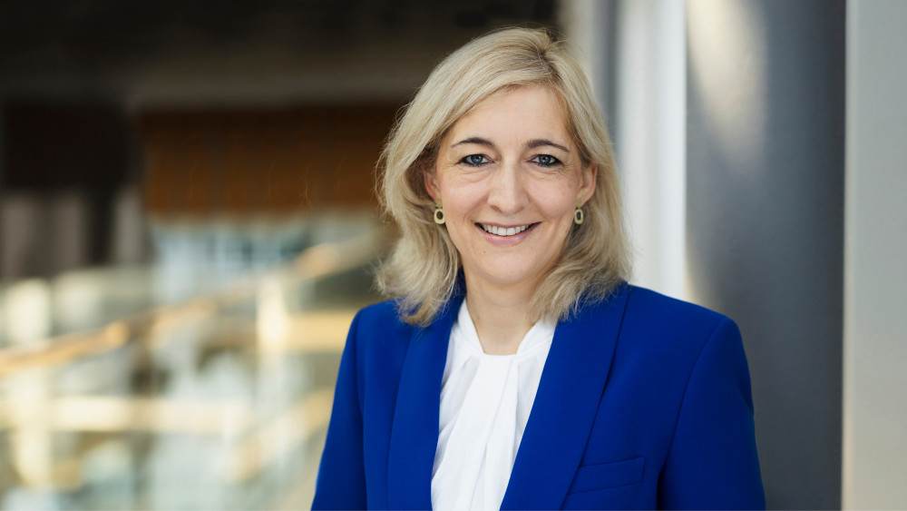 Portrait von Nina Warken