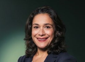 Portrait von Nadyne Saint-Cast