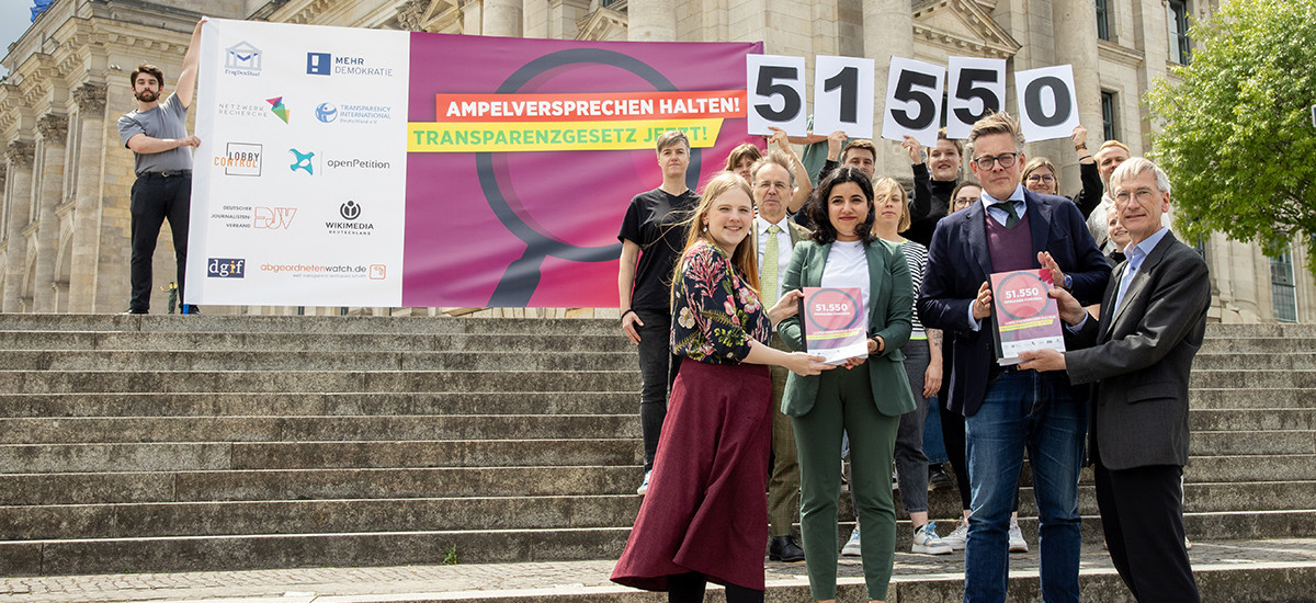 Übergabe einer Petition