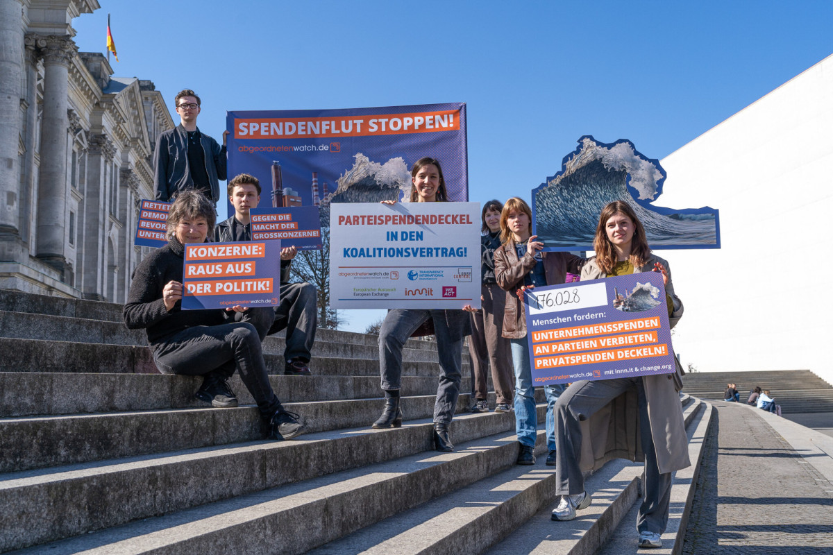 Protestaktion Spendenflut stoppen