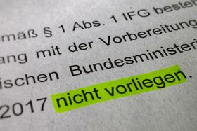 Ausriss aus Ministeriumsmail: Protokolle Ausriss aus Ministeriumsmail: Protokolle "nicht vorhanden"