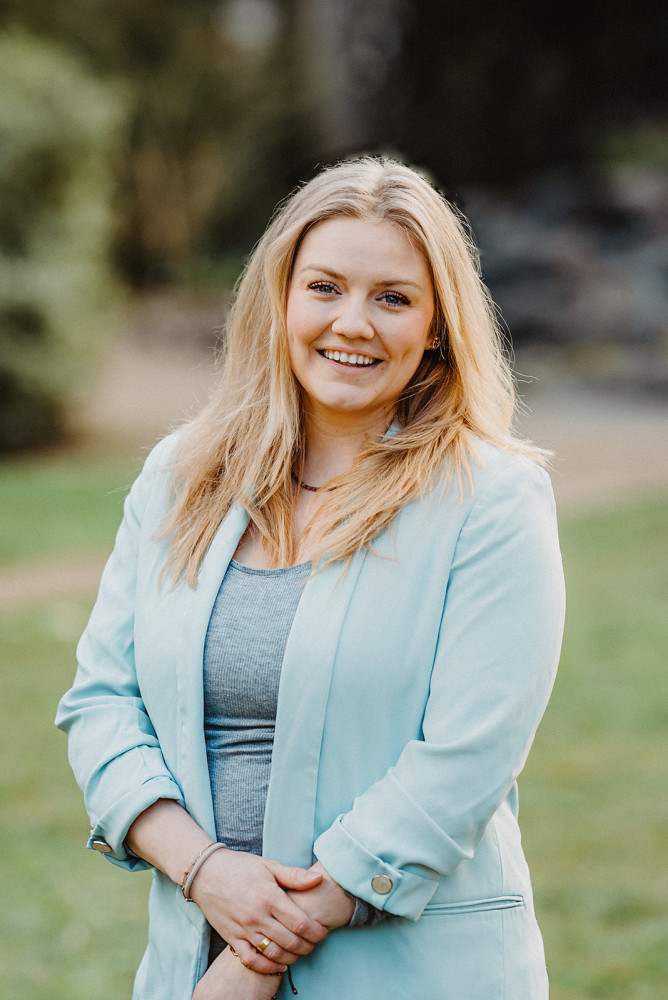 Lena ZingsheimZobel Profil bei