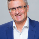 Alexander Muthmann Alexander Muthmann