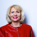 Portrait von Elke Bär