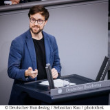 Johannes Wagner am Redepult im Bundestag