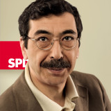 Portrait von Ahmet Iyidirli