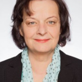 Portrait von Angelika Weikert