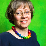 Portrait von Bernadette Kern