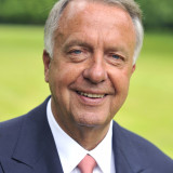 Portrait von Bernd Neumann