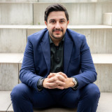 Ugur Omurca Die Kraft, die es braucht.