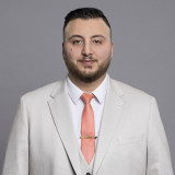 Portrait von Mazlum Günes