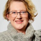 Portrait von Evelyn Schötz