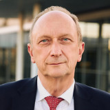 Portrait von Klaus Wiener