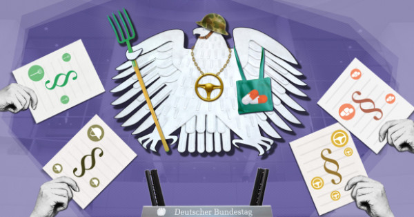 Collage des Bundesadlers im Bundestags ist ausgestattet mit Merchandising-Artikeln verschiedener Lobbybranchen, Hände reichen Gesetzesvorschläge derselben Lobbyverbände an den Rednerpult