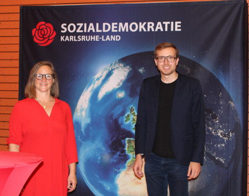 Christian Holzer zusammen mit Ersatzkandidatin Alexandra Nohl