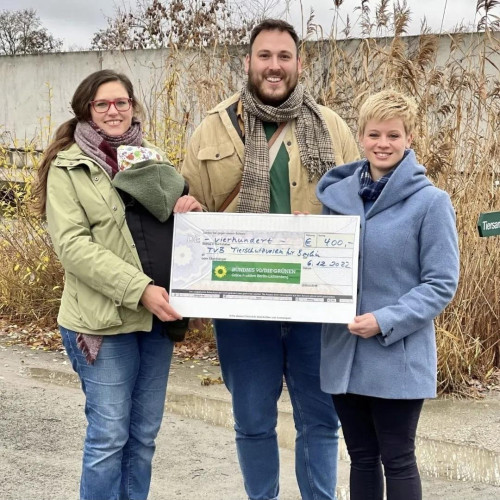 Spendenübergabe an das Tierheim Berlin in Lichtenberg