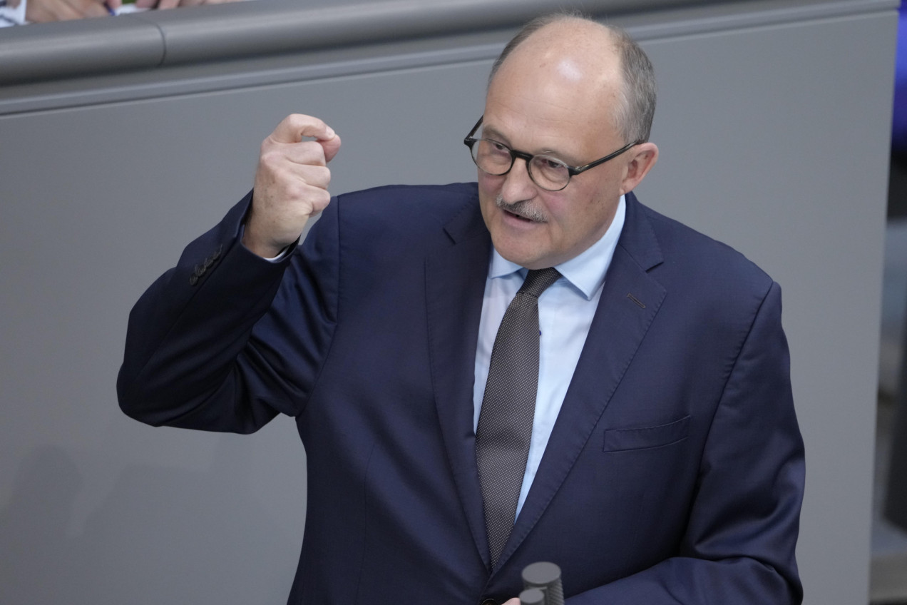 12.05.2022 Berlin, Dr. Michael Meister von der Partei CDU/CSU im Portrait bei seiner Rede zur Debatte Bekaempfung der Preissteigerung bei der 34. Sitzung des Deutschen Bundestag in Berlin