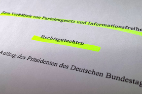 Foto Rechtsgutachten zu Parteispenden